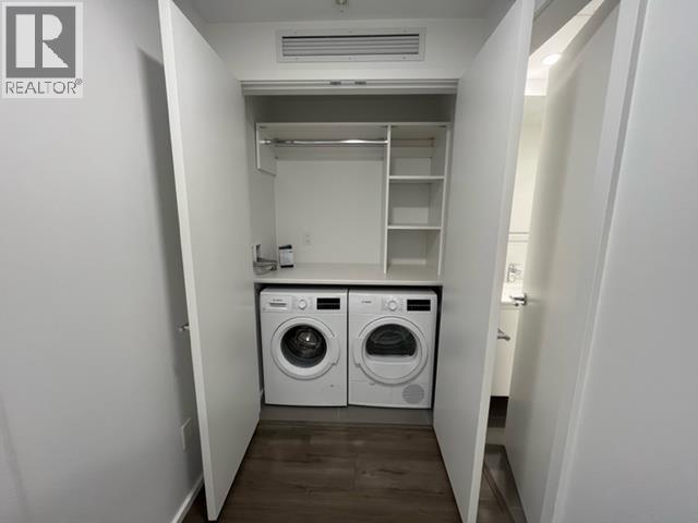 3833 EVERGREEN Unit 1705 photo 5