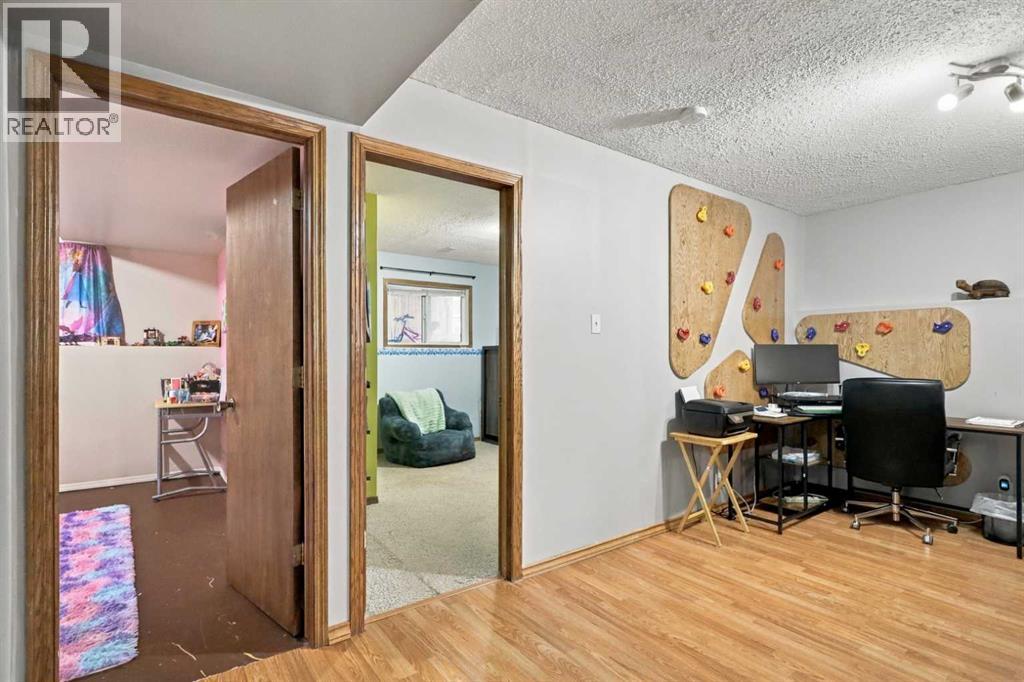 Listing photo – 55 Wildrose Drive, Sylvan Lake