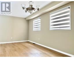 Bedroom 3 - 19 Saddletree Trail, Brampton, ON L6X4M5 Photo 8