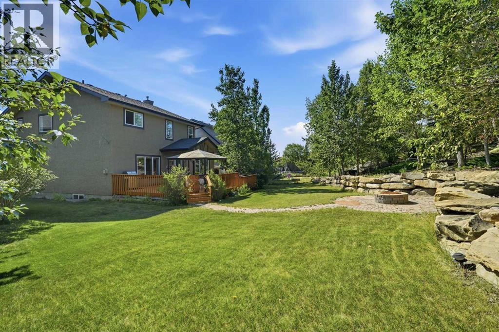 242 Tusslewood Grove NW, photo 36 of 41