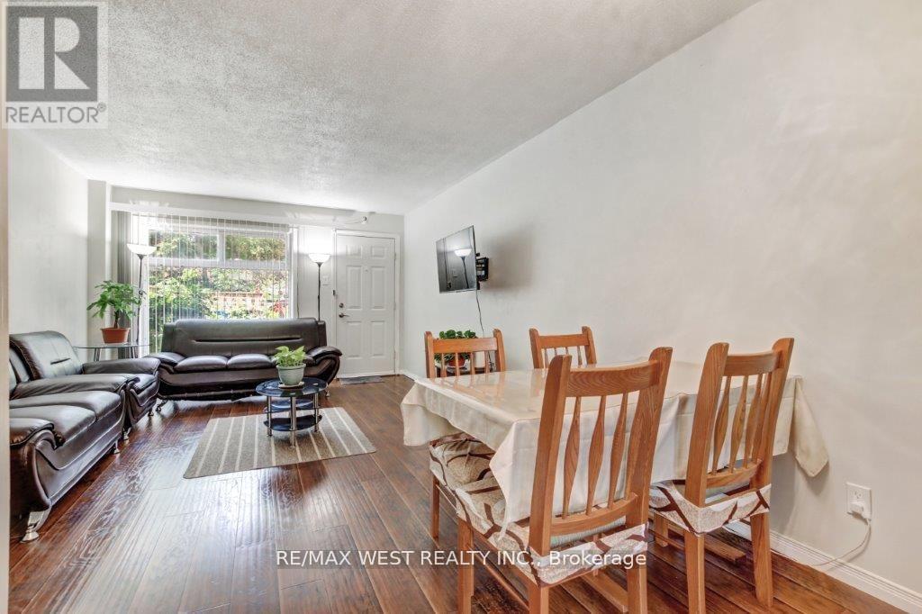 1084 SOUTHDALE ROAD E, London South (South S) — photo 6