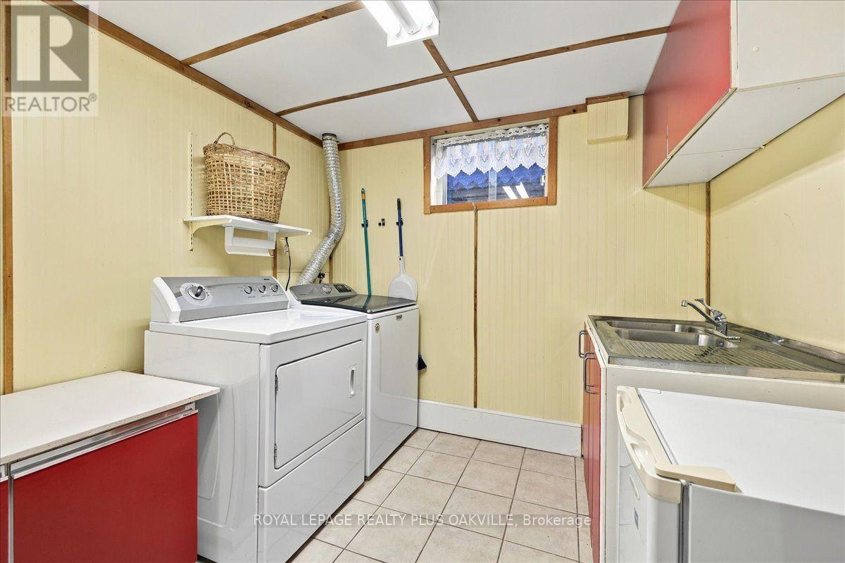 462 Evergreen Avenue, Hamilton, ON photo 23
