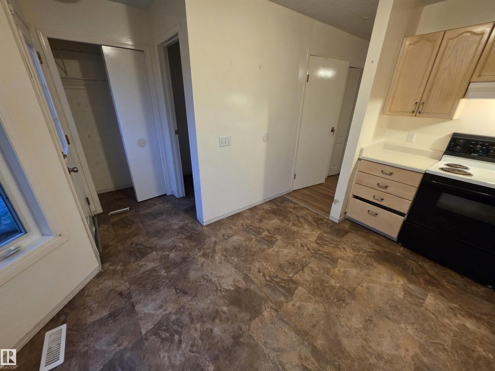 #136 5 ABERDEEN WY, Stony Plain — photo 6