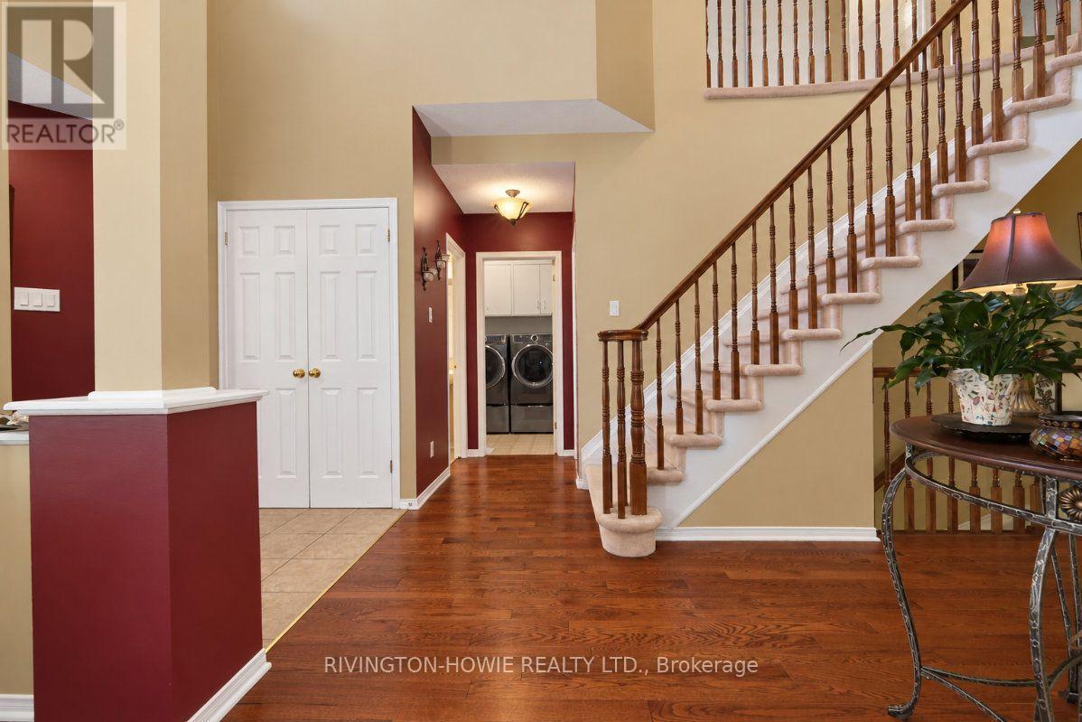 82 UPMINSTER WAY, Ottawa — photo 7