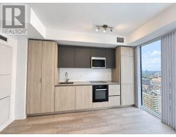 3025 - 400 King Street W, Toronto, ON M5V0X8 Photo 10