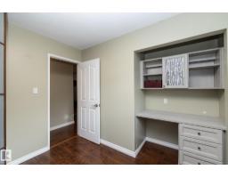 7412 33 Av Nw, Edmonton, AB T6K1J4 Photo 15