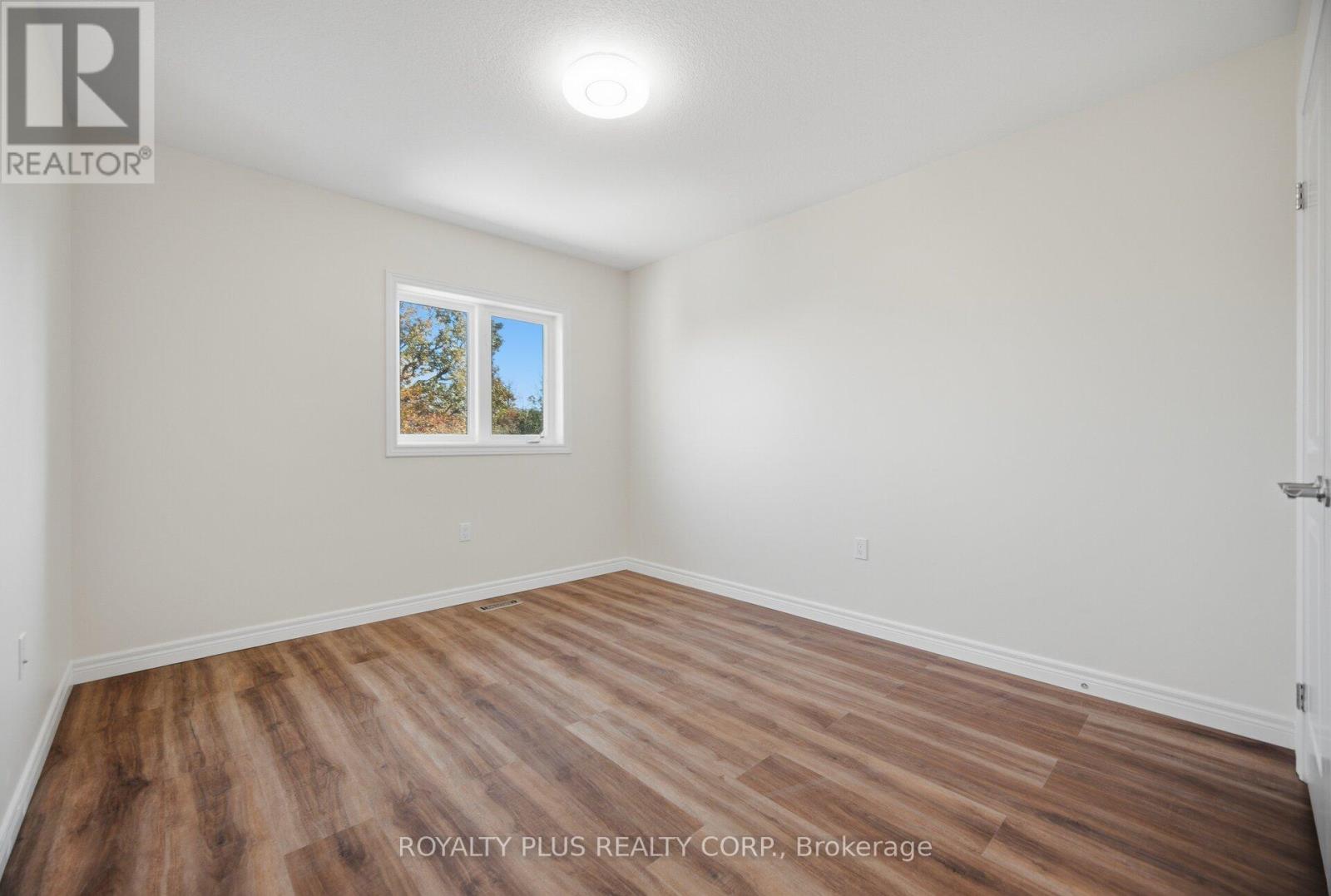 116 Echovalley Drive, Hamilton, ON photo 24