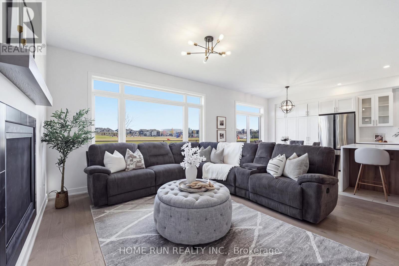 6 Bed, 4 Bath House for Sale in Ottawa – 35 ANDROMEDA ROAD, Ottawa – MLS# X14114936 - Image 20