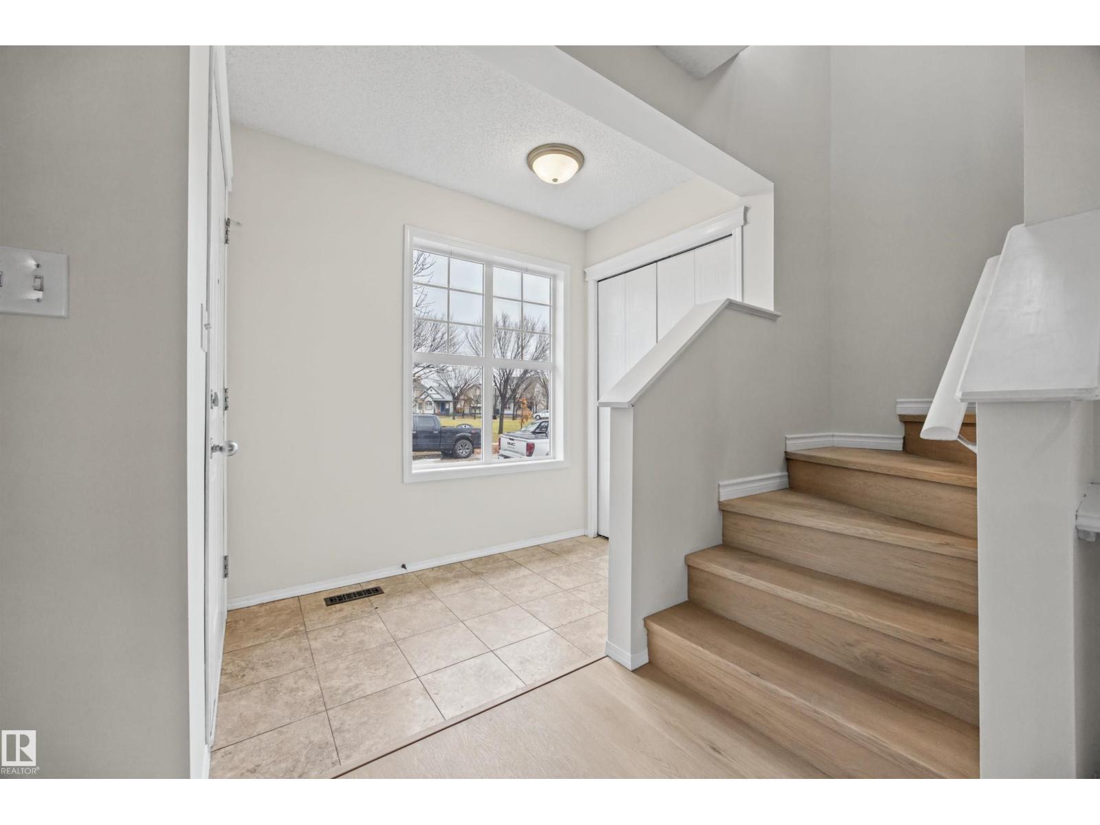 4618 TURNER SQUARE SQ NW, Edmonton — photo 3