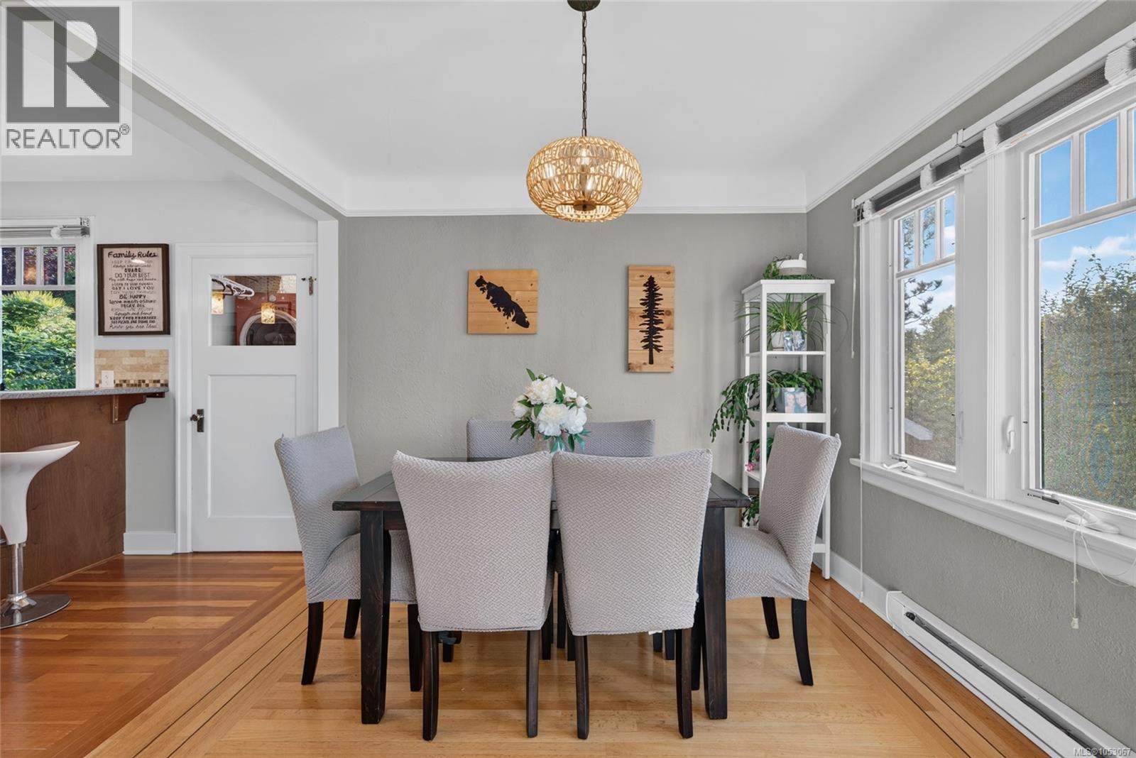  3015 Dean Avenue, Saanich