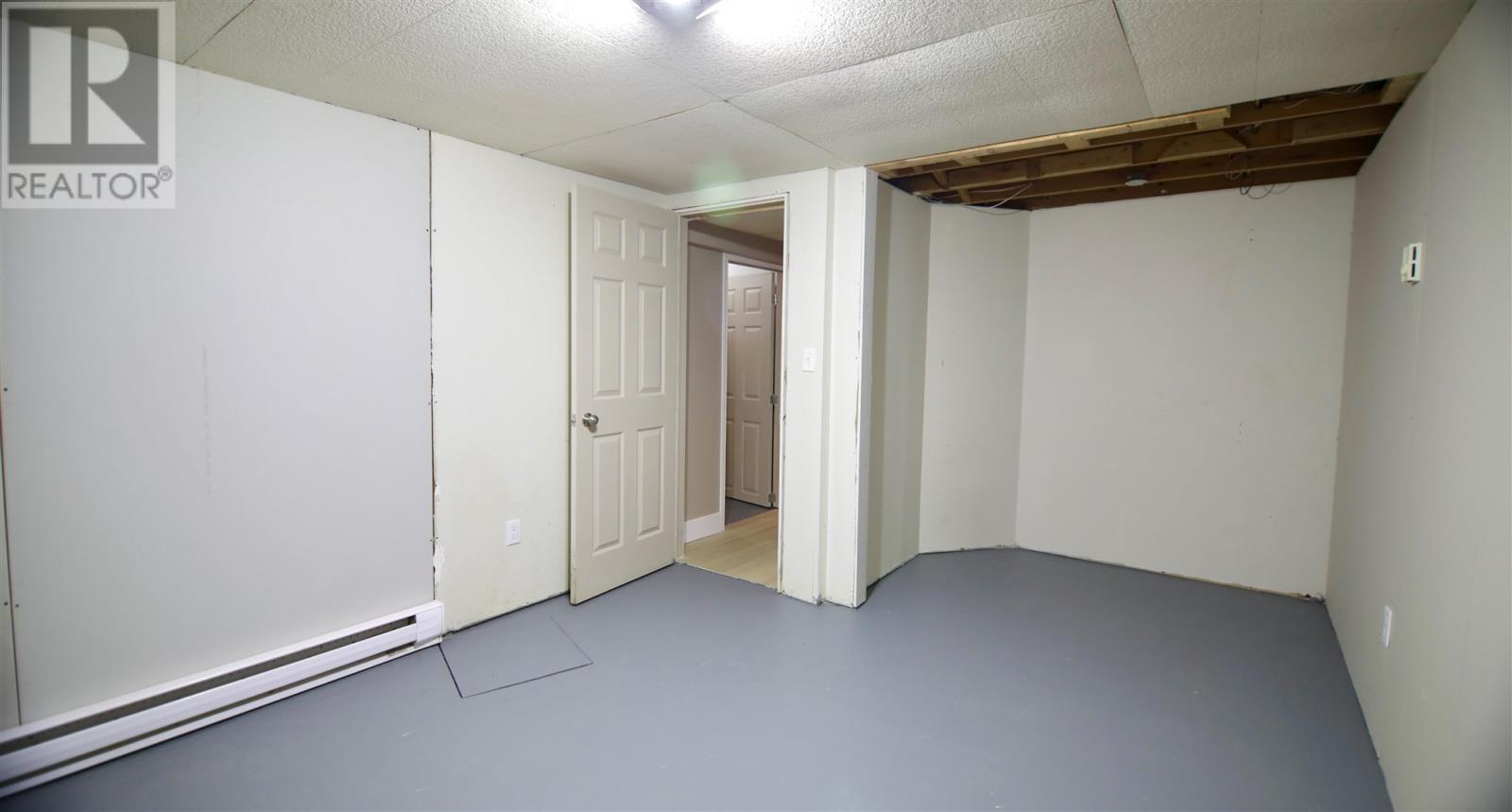 82 River RD - 32