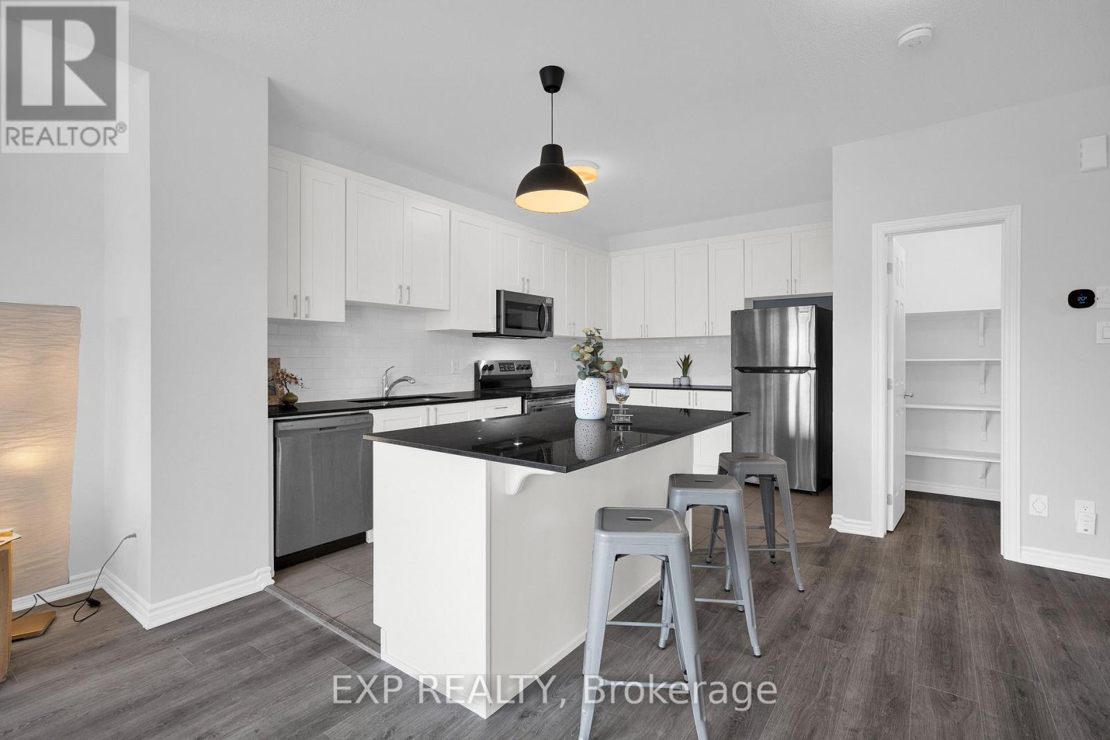 Commercial Properties for Sale in Ottawa – 516 RYE GRASS WAY – By Peter Sagos - Image 9