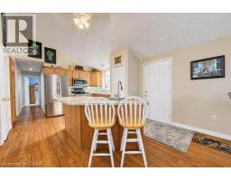 111 Clarene Avenue, Waterloo, ON N2J4G8 Photo 11