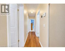 111 Clarene Avenue, Waterloo, ON N2J4G8 Photo 16