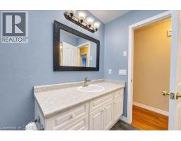 111 Clarene Avenue, Waterloo, ON N2J4G8 Photo 19