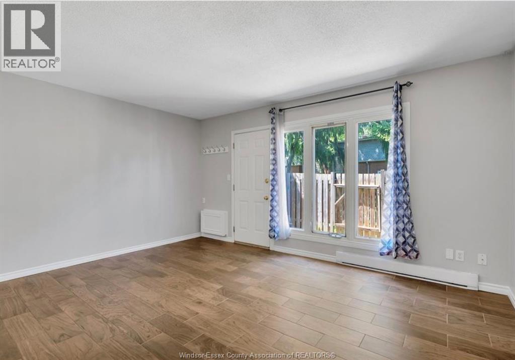 6732 ROSEVILLE GARDEN photo 4