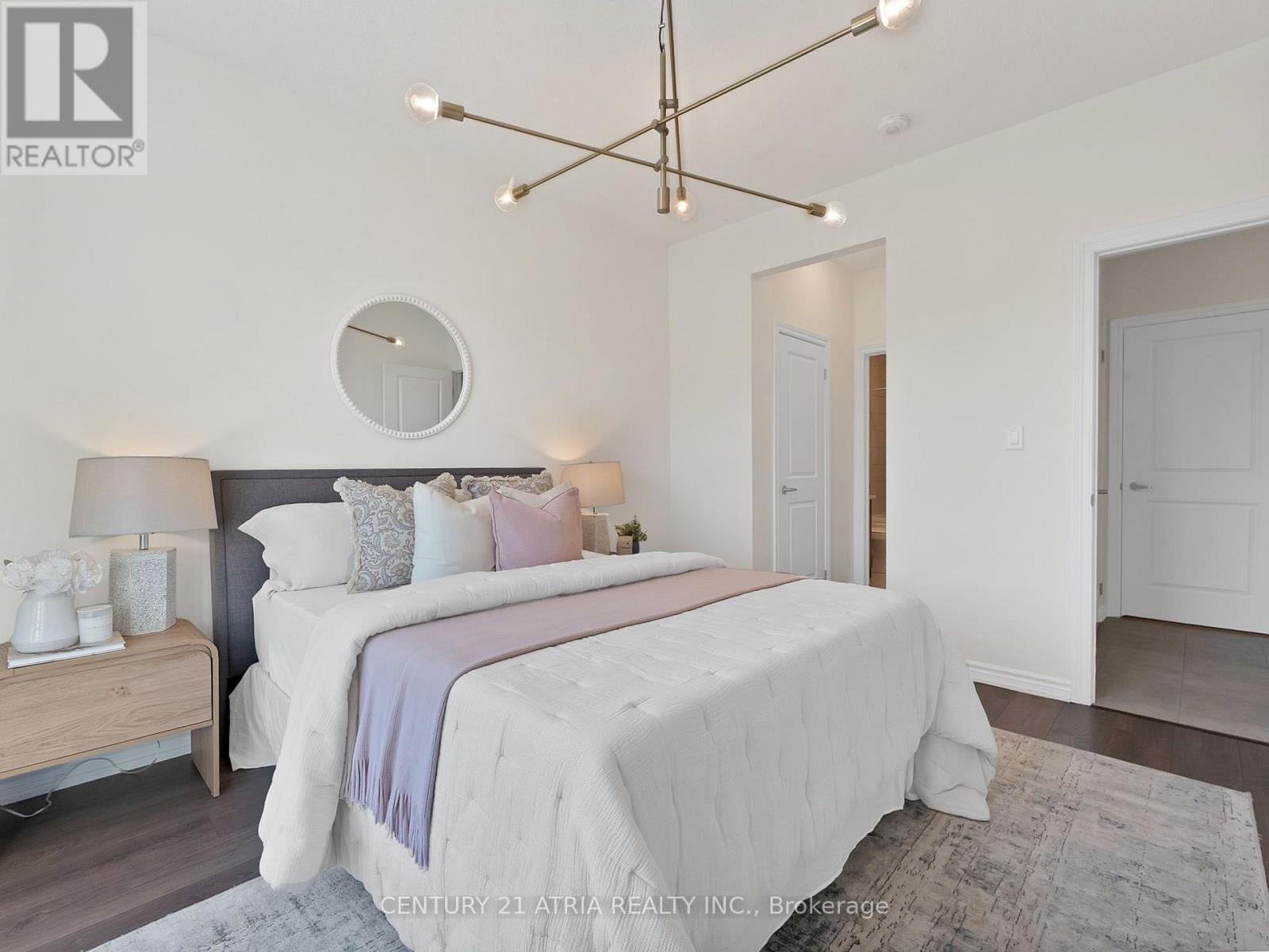 17 Hammersmith Lane, Markham, ON photo 16