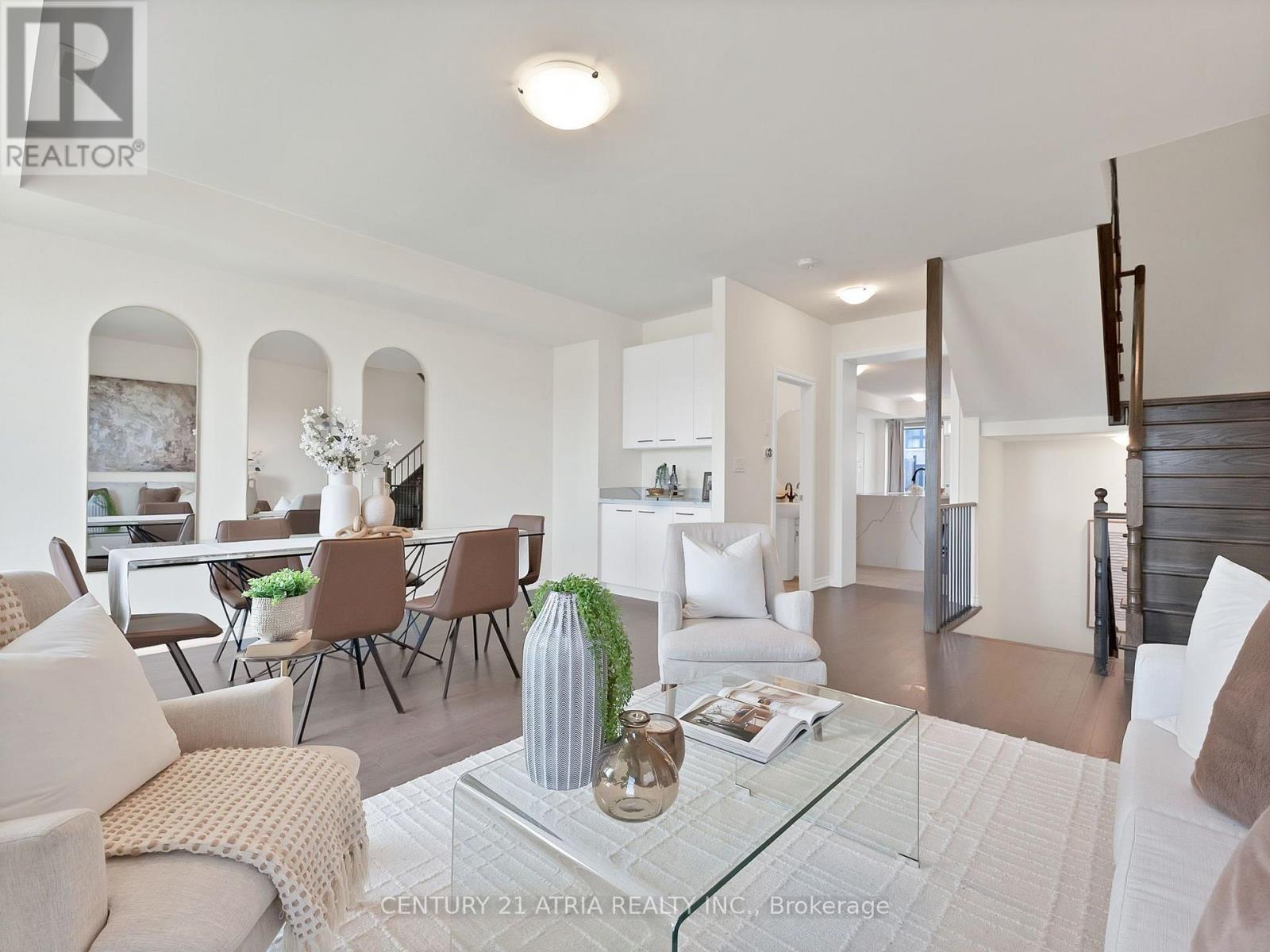 17 Hammersmith Lane, Markham, ON photo 4