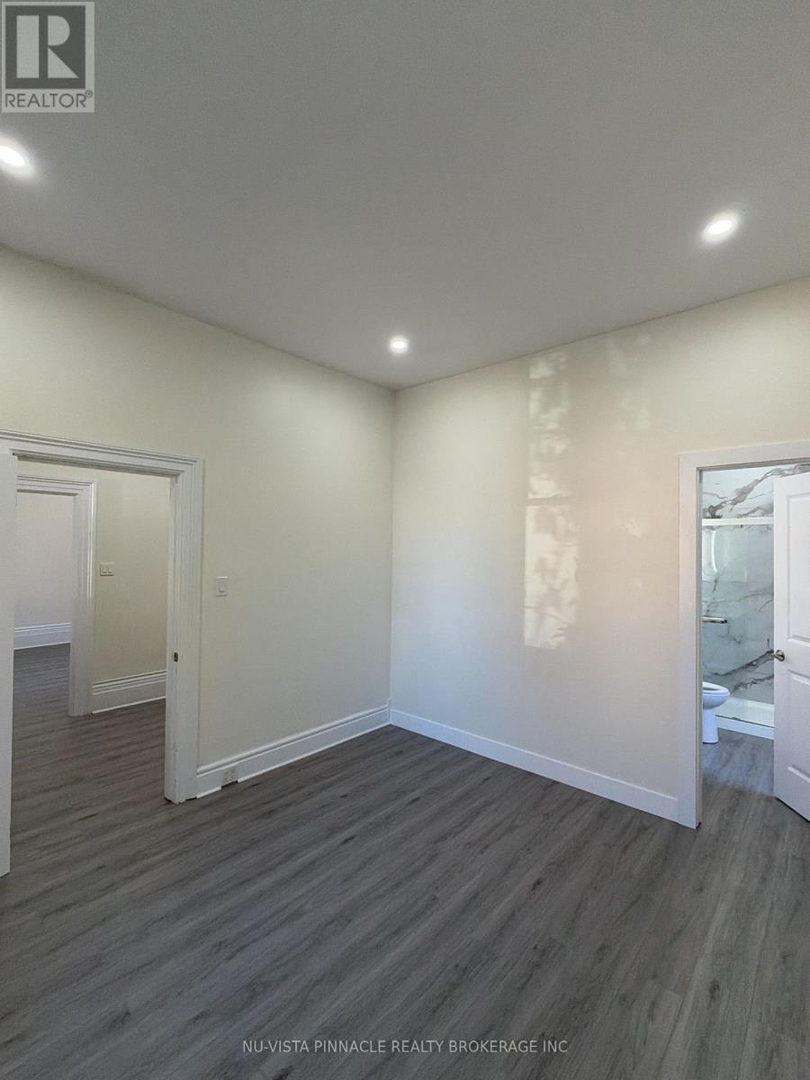 191 Sydenham photo 3
