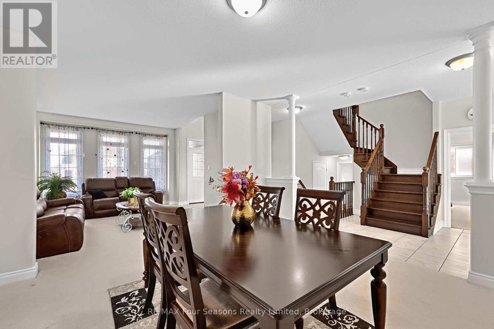 71 Lockerbie Crescent, Collingwood photo 11
