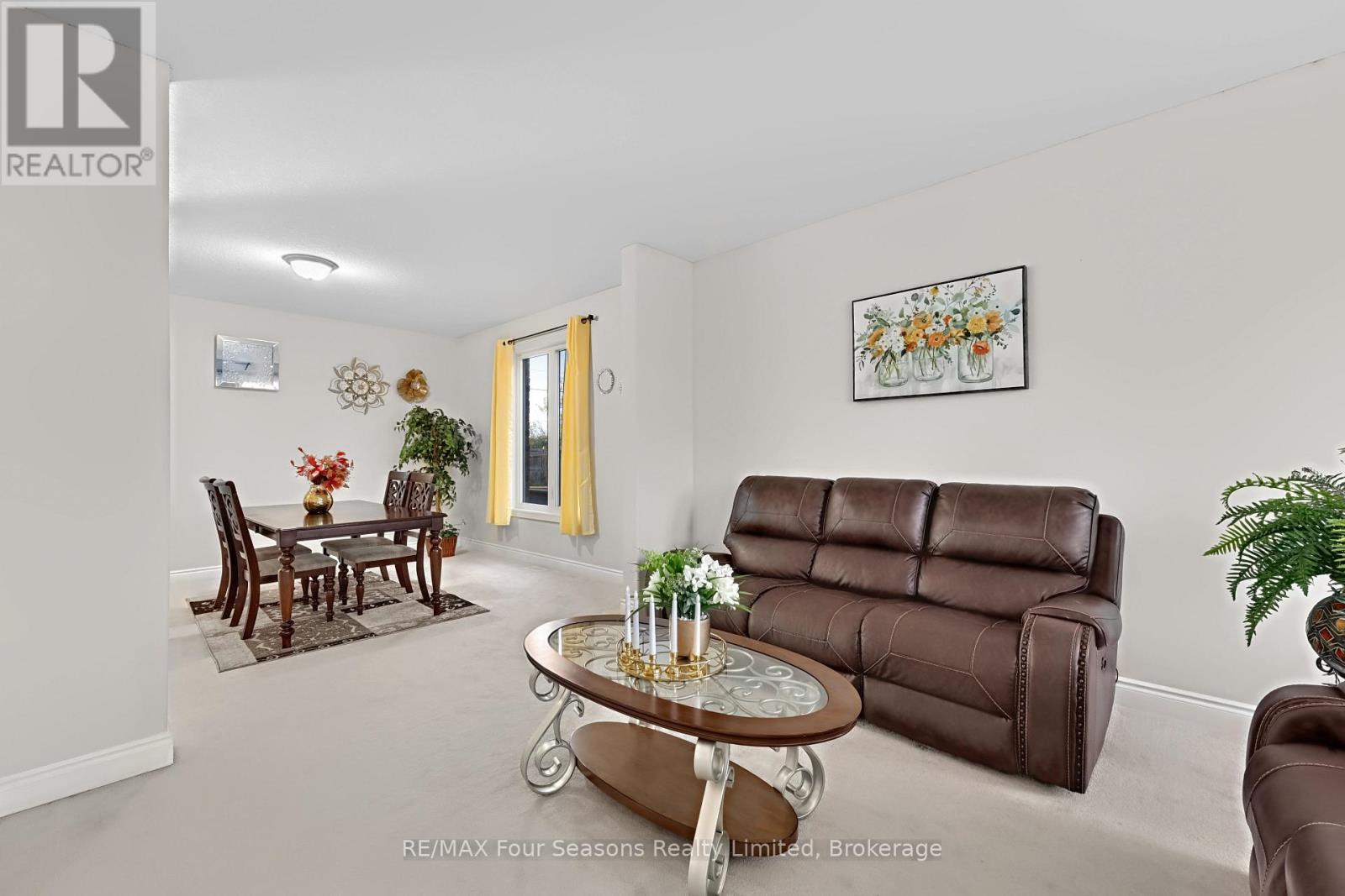71 Lockerbie Crescent, Collingwood photo 9