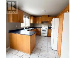 Bedroom 3 - Entire Property - 367 Marble Place, Newmarket, ON L3X2P1 Photo 8