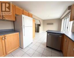 Upper Unit - 367 Marble Place, Newmarket, ON L3X2P1 Photo 10