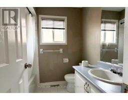 Upper Unit - 367 Marble Place, Newmarket, ON L3X2P1 Photo 21
