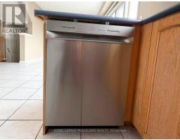 Upper Unit - 367 Marble Place, Newmarket, ON L3X2P1 Photo 11