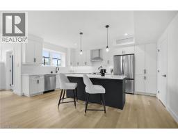 74a Church Street Unit# 1, Stratford, ON N5A2R2 Photo 9