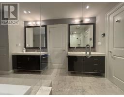 8 Dodie Street, Aurora, ON L4G2L2 Photo 13