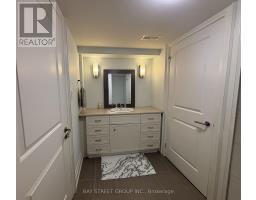 8 Dodie Street, Aurora, ON L4G2L2 Photo 24