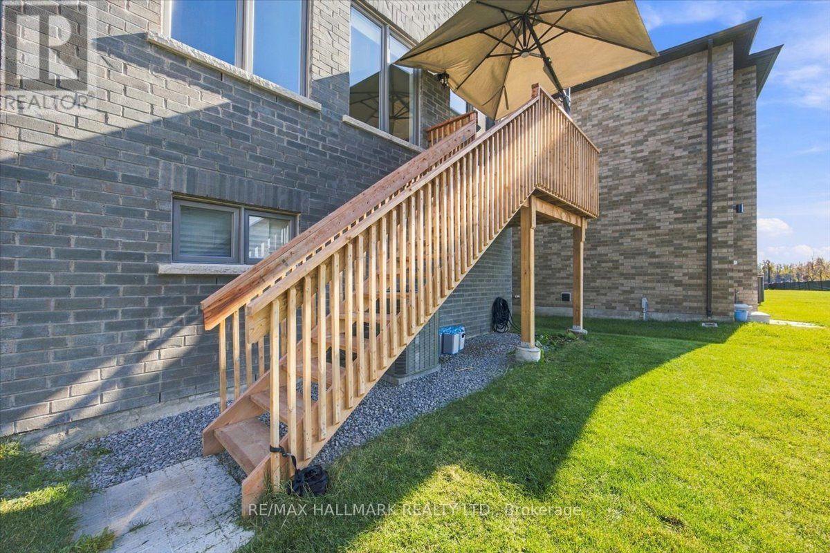 545 Mika Street, Innisfil, ON photo 47