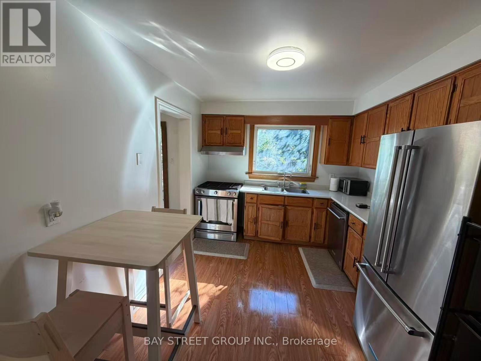 3022 Collista Court, Mississauga, ON photo 4
