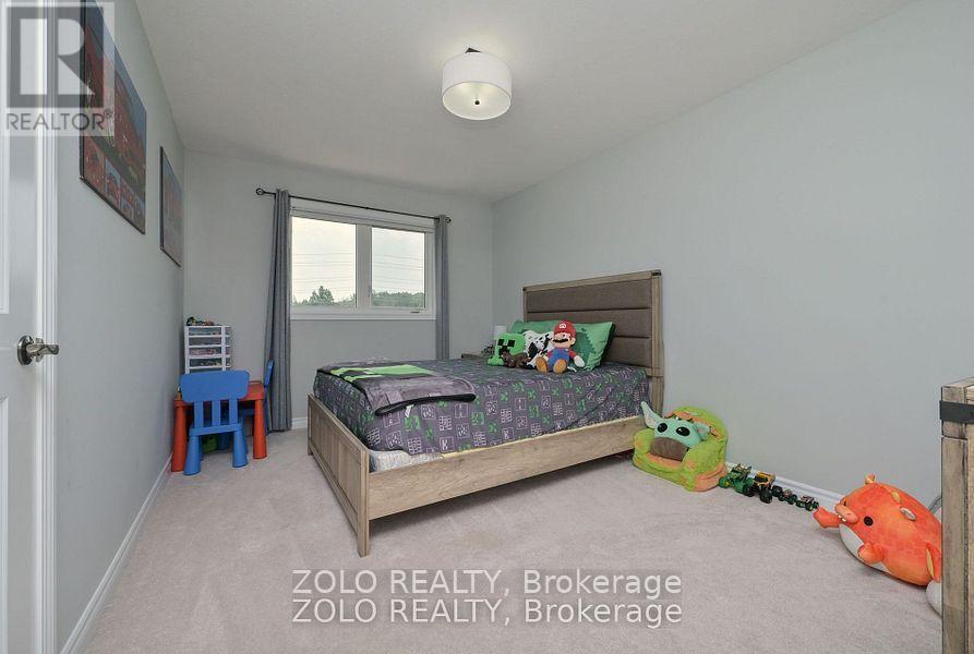 69 WALKER Boulevard, New Tecumseth photo 27