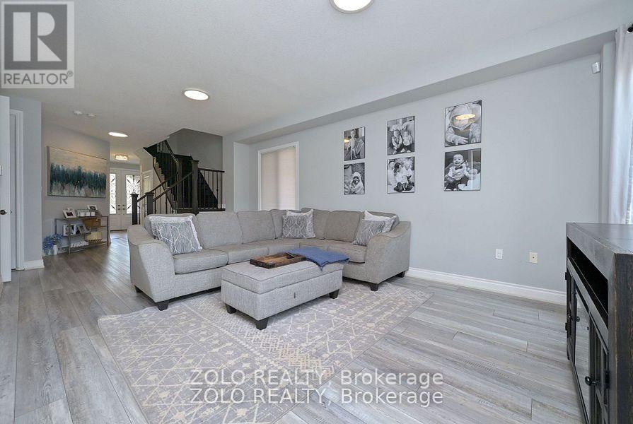 69 WALKER Boulevard, New Tecumseth photo 7