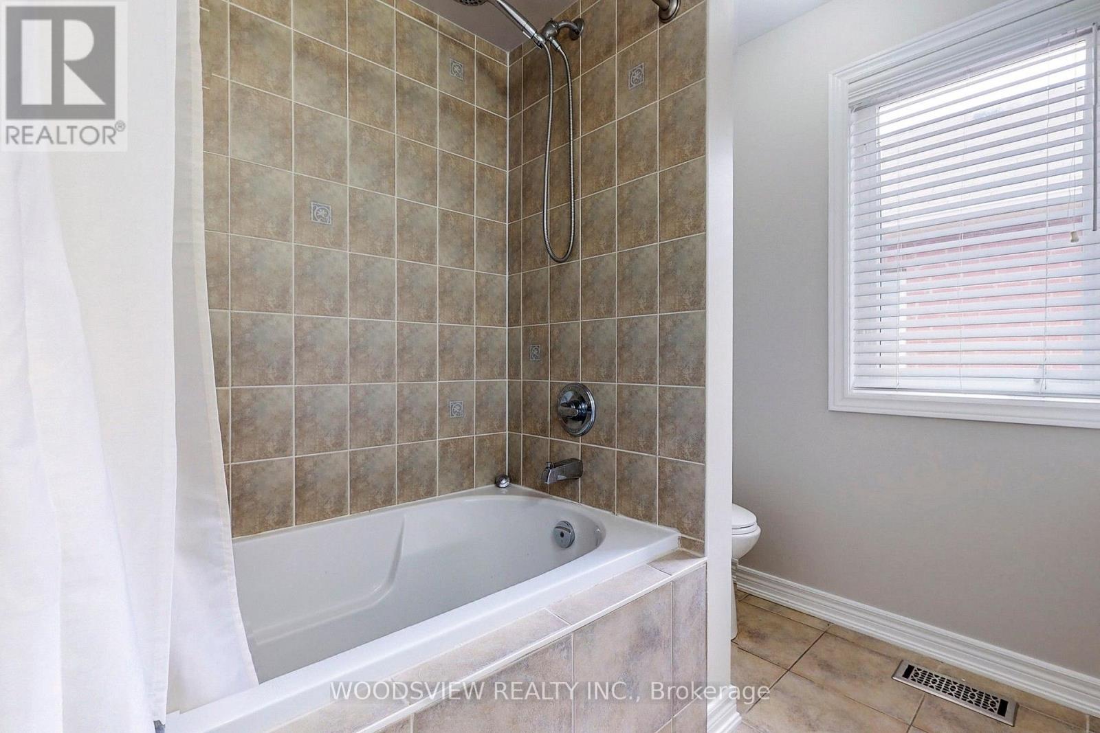 14 Stookes Crescent, Richmond Hill, ON photo 25