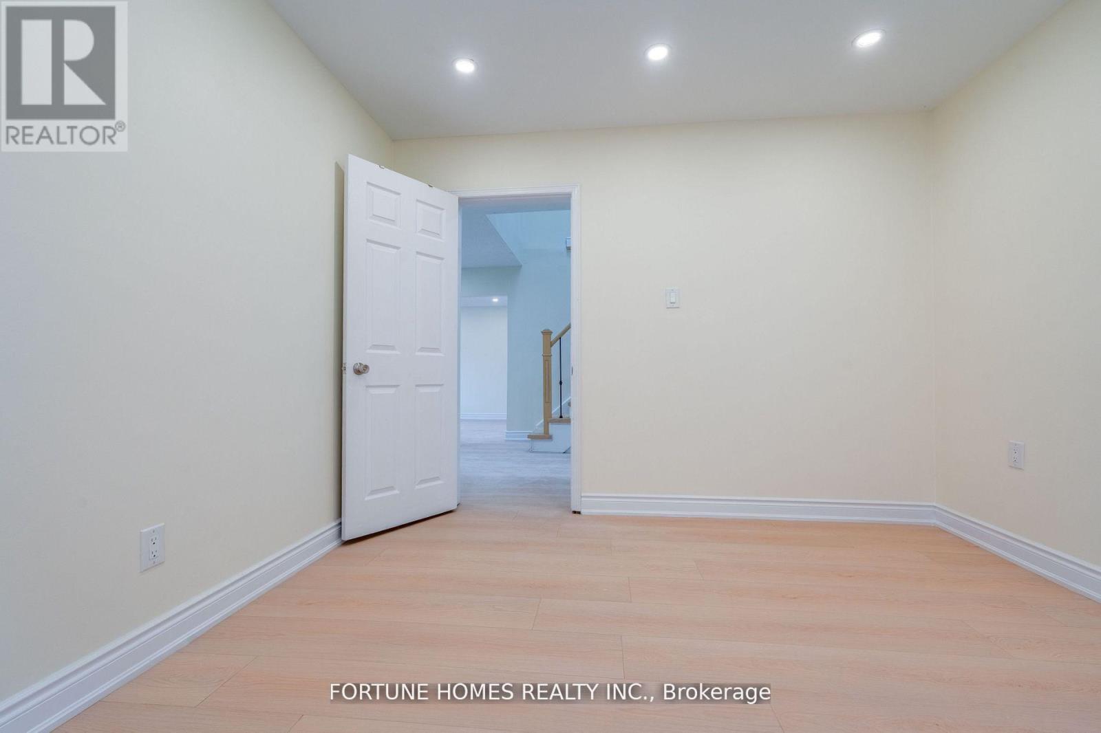 68 Nasmith Street, Brampton, ON photo 21