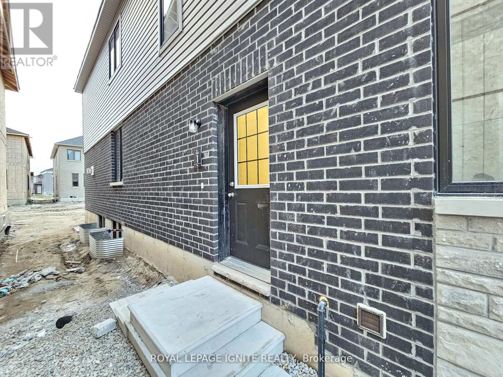47 Prudhoe Unit Basement photo 3