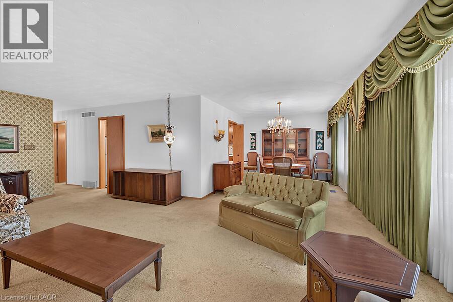 57 TURNBULL Road, Dundas — photo 4