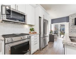 18 Gregory Avenue, Collingwood, ON L9Y0Z5 Photo 15