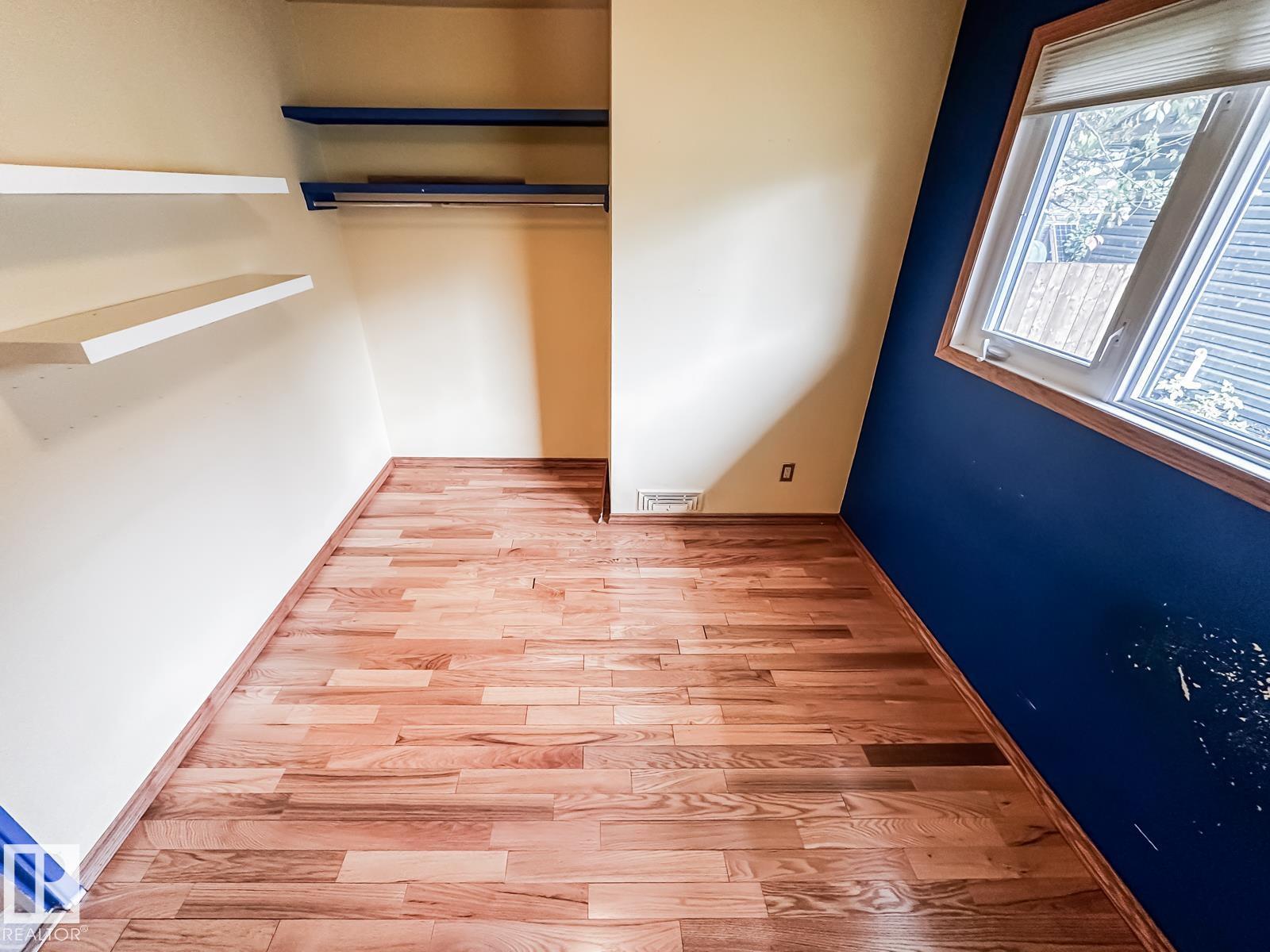 5812 105 AV NW, photo 23 of 61