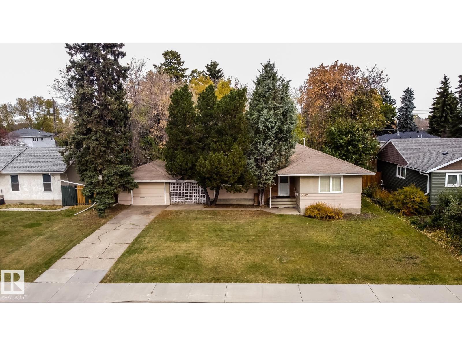 5812 105 AV NW, photo 54 of 61