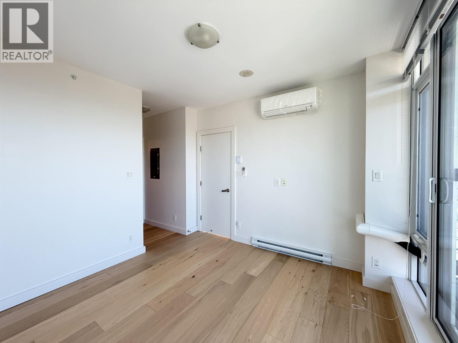 2 Bed, 2 Bath House for Rent in Coquitlam – 4006 2955 ATLANTIC AVENUE, Coquitlam – MLS# R3178310 - Image 13