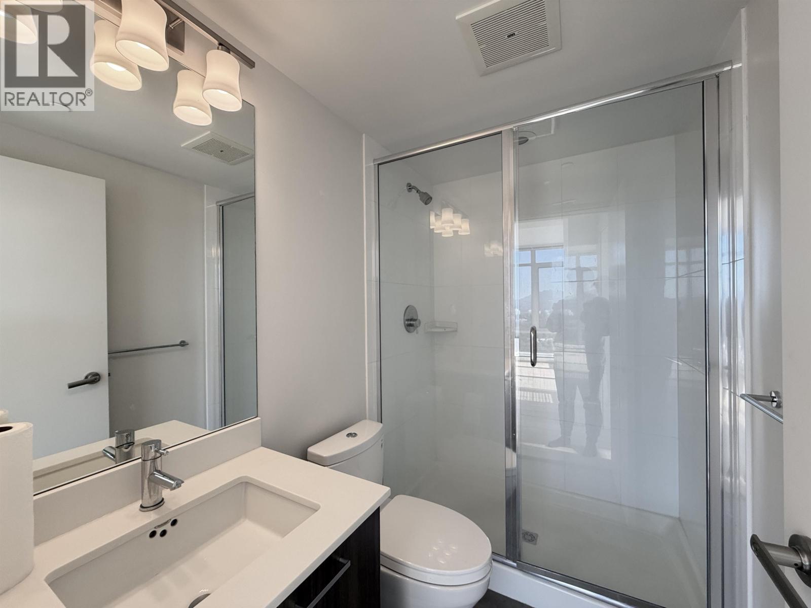 2 Bed, 2 Bath House for Rent in Coquitlam – 4006 2955 ATLANTIC AVENUE, Coquitlam – MLS# R3178310 - Image 18