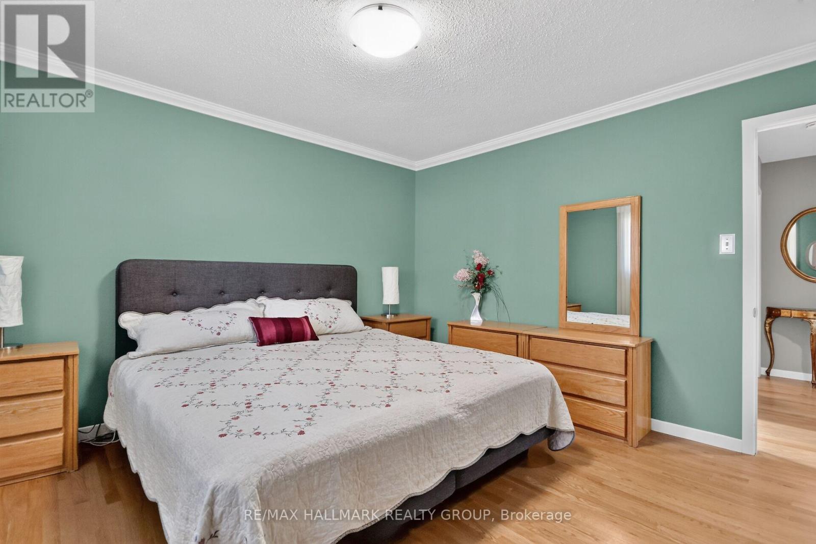 3 Bed, 2 Bath House for Sale in Ottawa – 1592 MAXIME STREET, Ottawa – MLS# X14103958 - Image 19