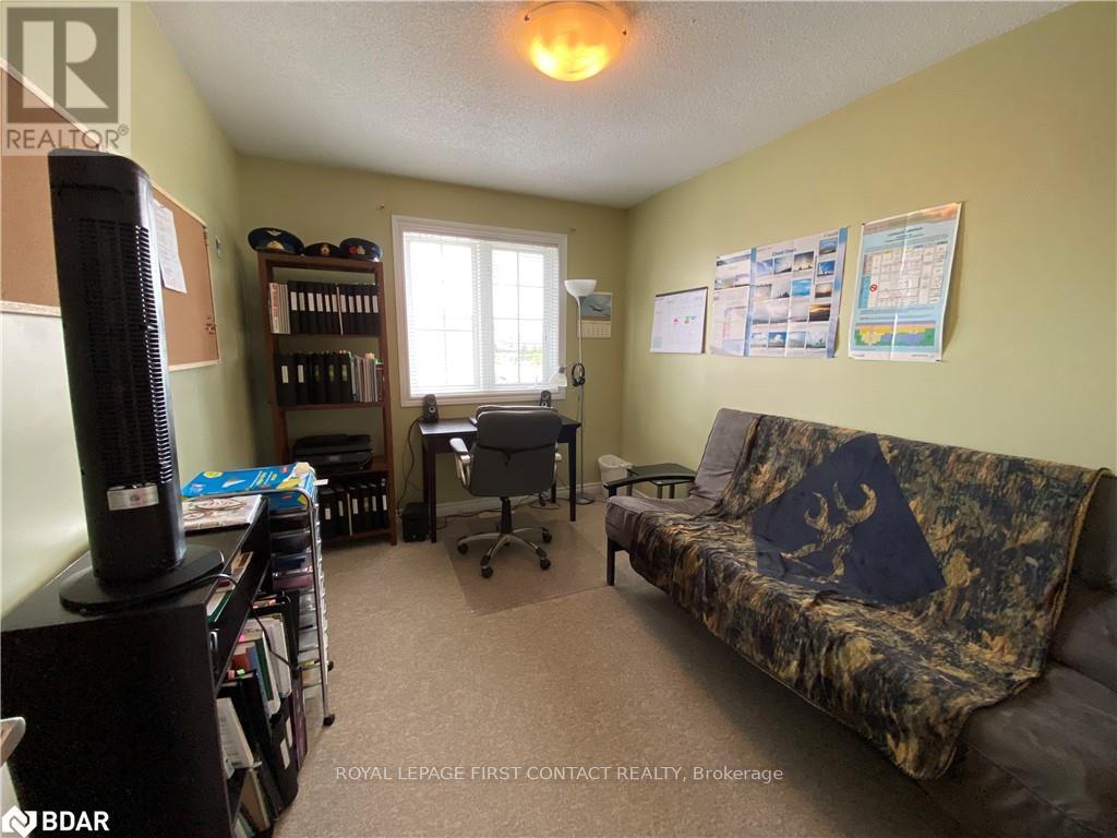 63 SYDENHAM, Barrie (Georgian Drive) — photo 11