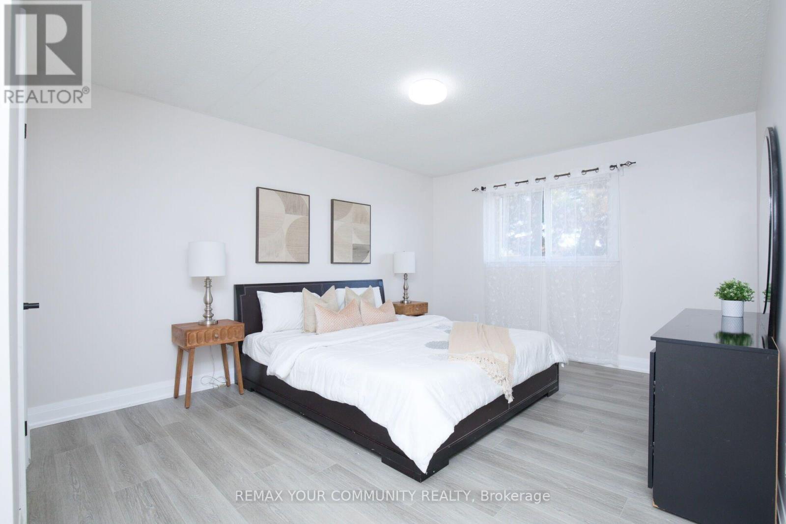 27 Moffatt Avenue, Brampton, ON photo 14