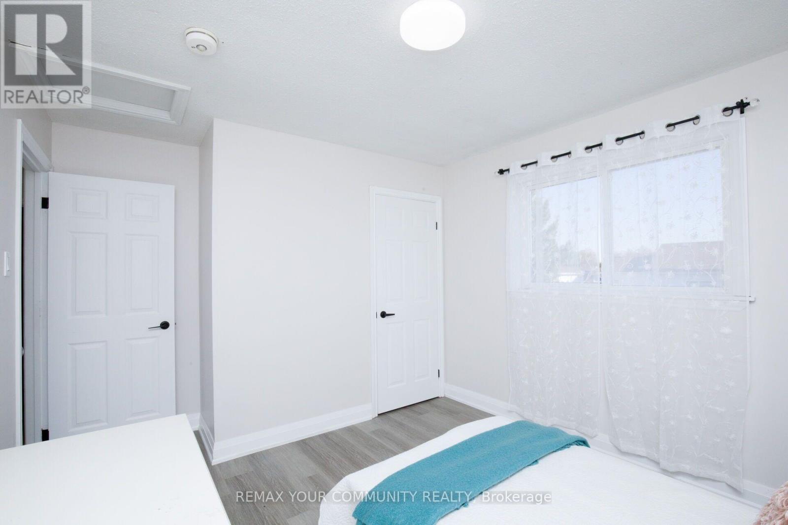 27 Moffatt Avenue, Brampton, ON photo 20