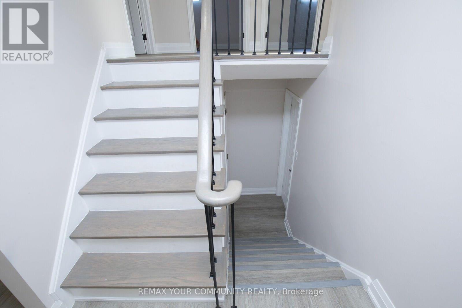 27 Moffatt Avenue, Brampton, ON photo 21